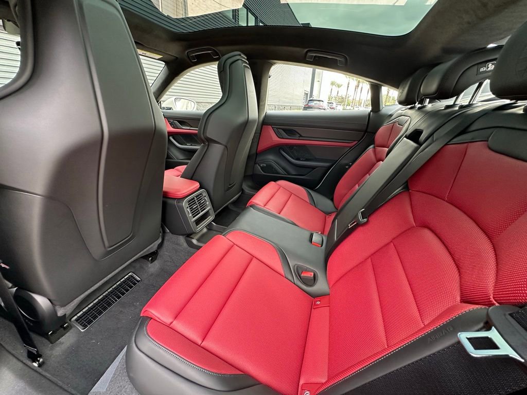 Used 2026 Porsche Taycan GTS image 38