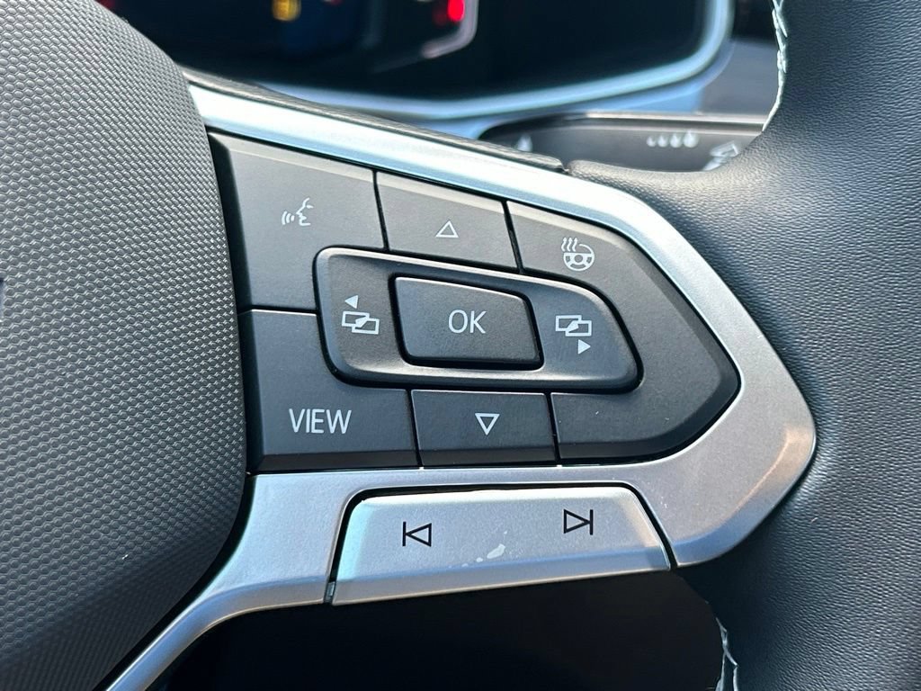 New 2026 Volkswagen Taos SEL AWD/4WD image 28