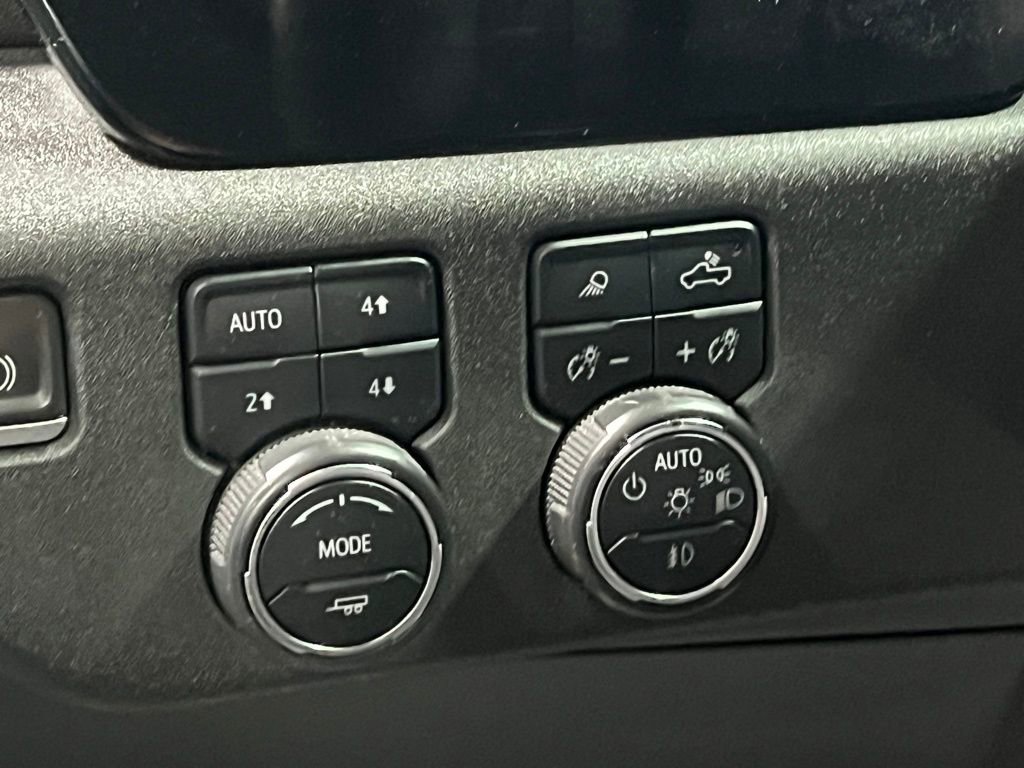 Used 2023 Chevrolet Silverado 1500 High Country image 28