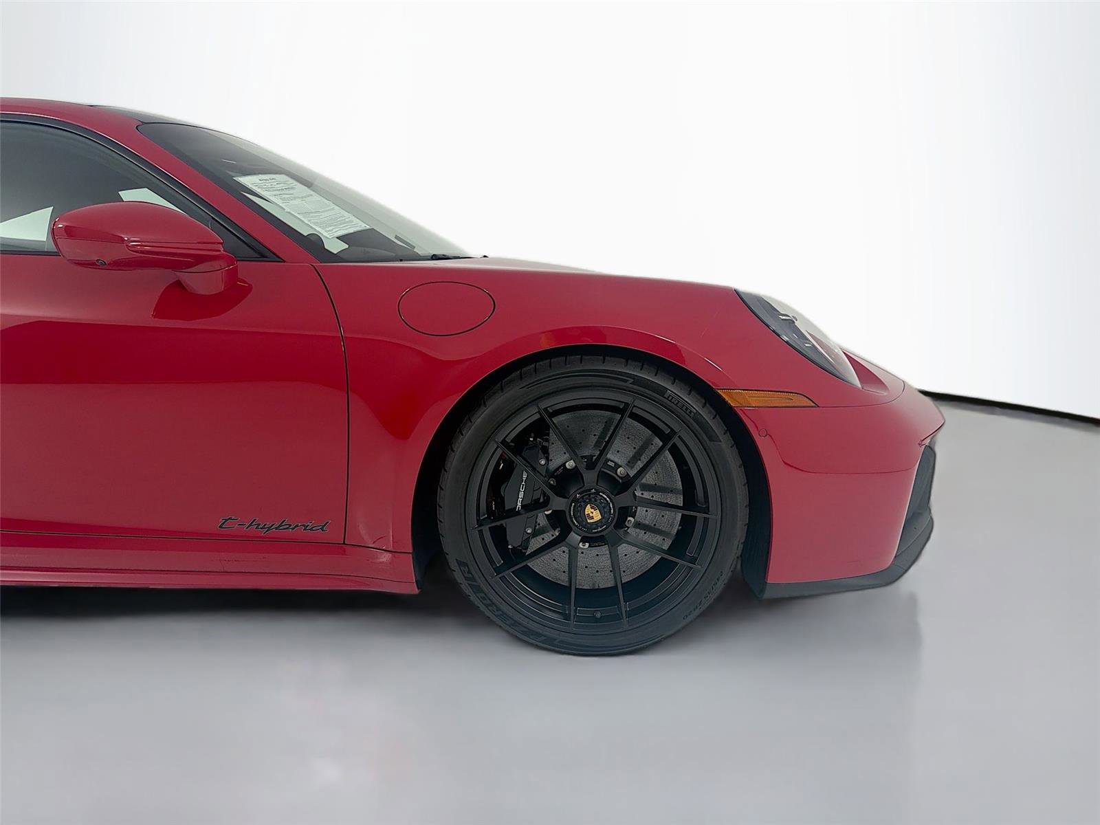 Certified 2025 Porsche 911 Carrera GTS image 23