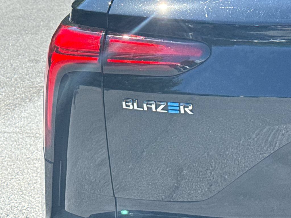 New 2026 Chevrolet Blazer EV LT FWD image 9