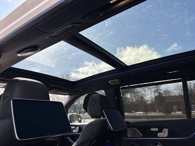 Certified 2025 Mercedes-Benz Maybach GLS 600 4MATIC image 12