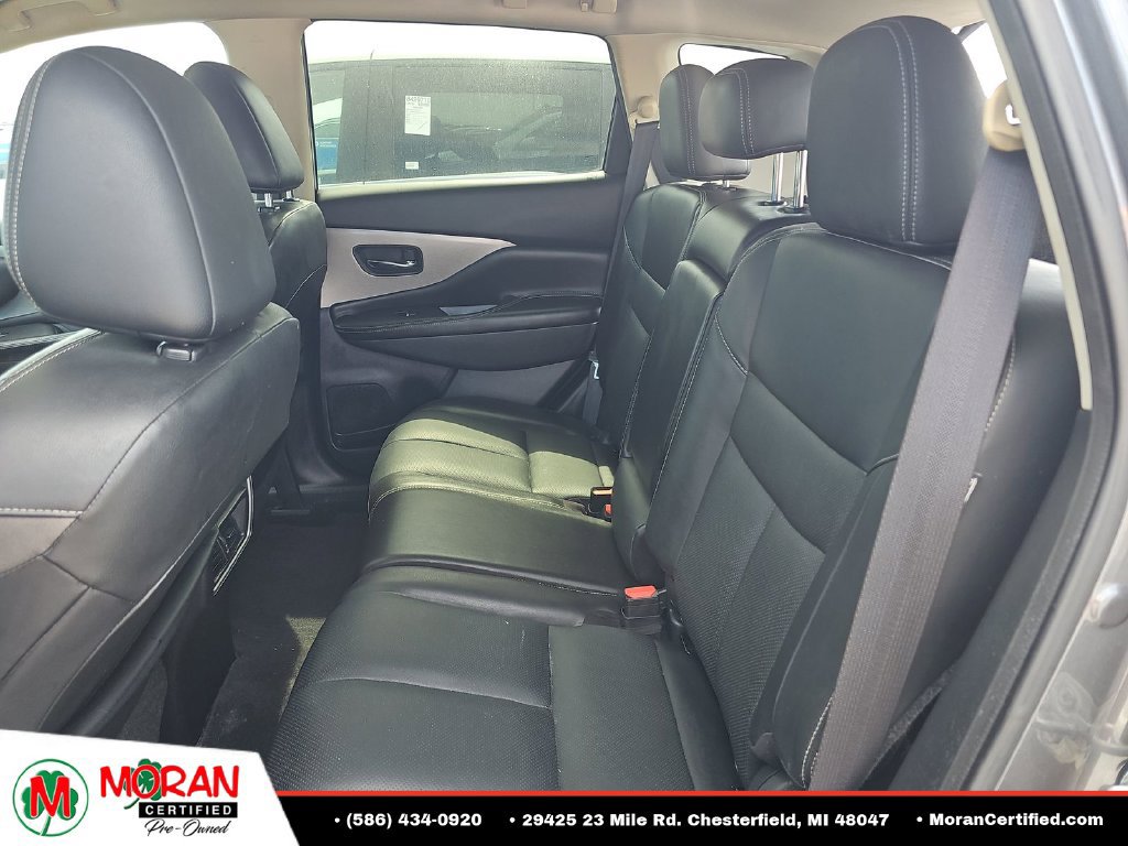 Used 2020 Nissan Murano SL w/ Moonroof Package AWD/4WD image 16