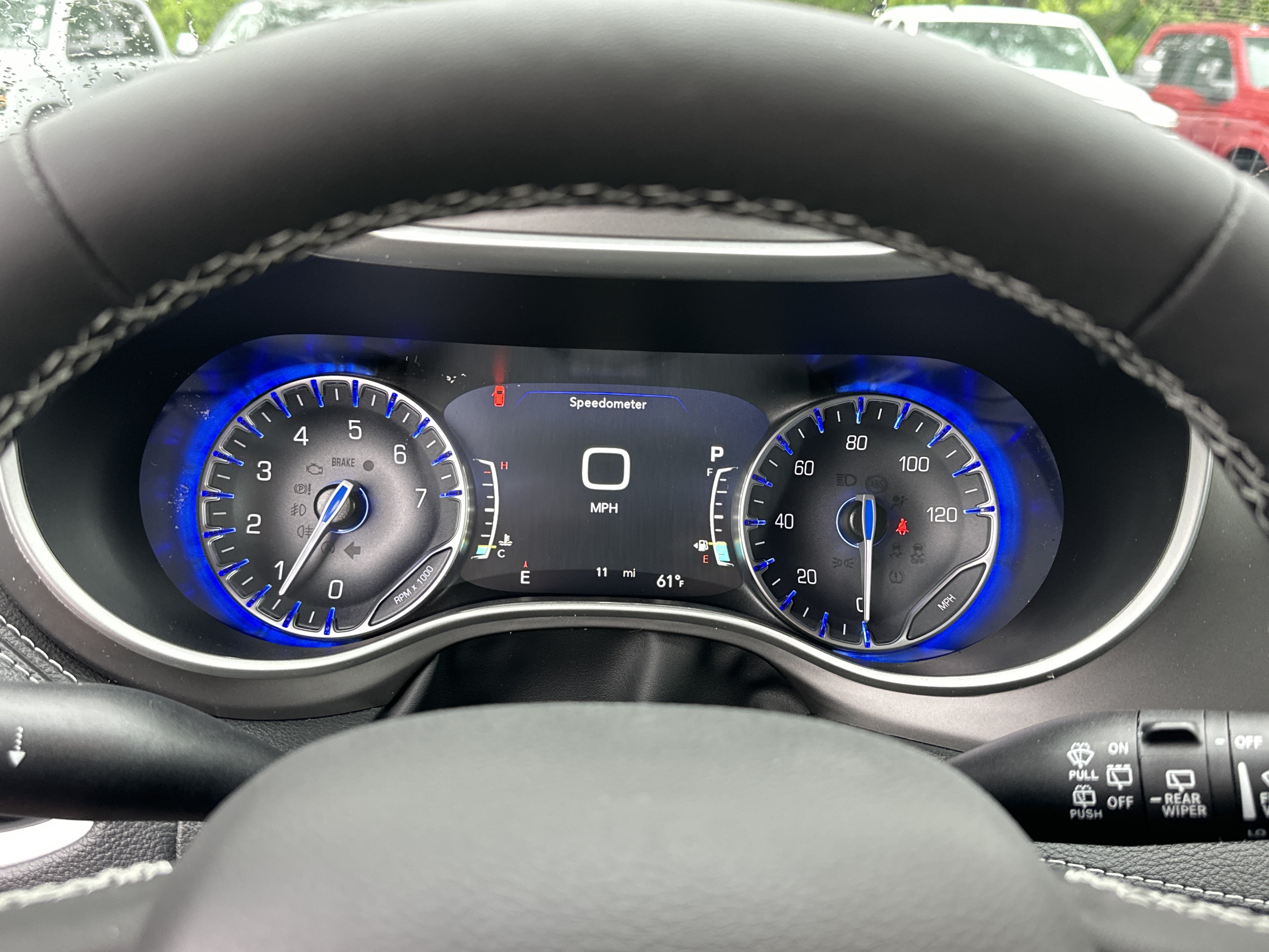 New 2027 Chrysler Pacifica Select w/ Family Tech Group FWD image 8