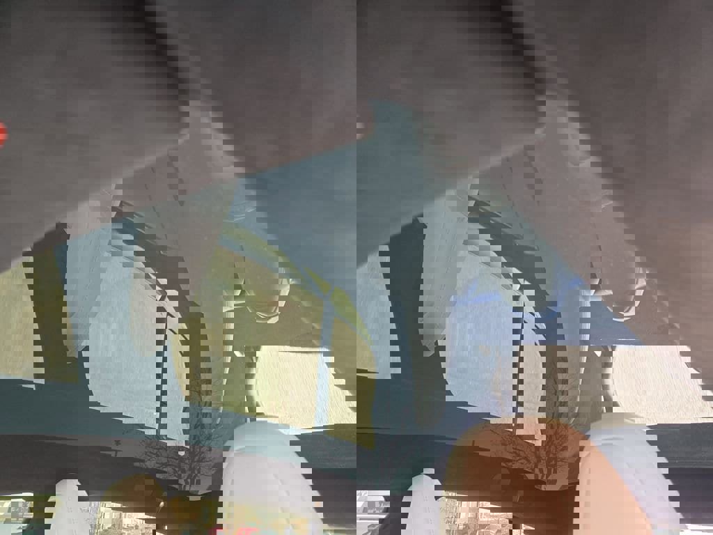 Used 2022 Tesla Model S image 17