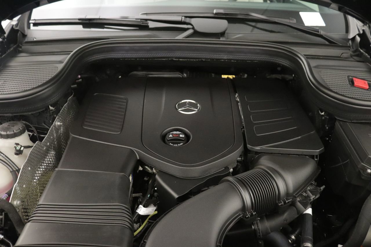 New 2026 Mercedes-Benz GLE 450 4MATIC image 9