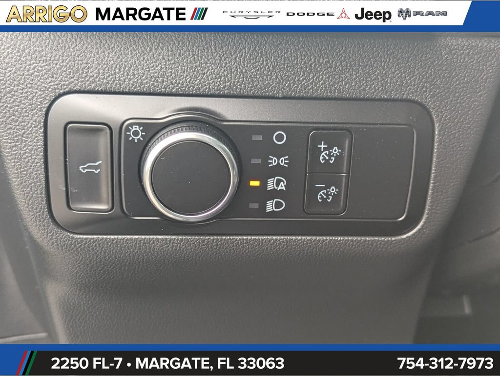 Used 2023 Ford Escape ST-Line FWD image 13