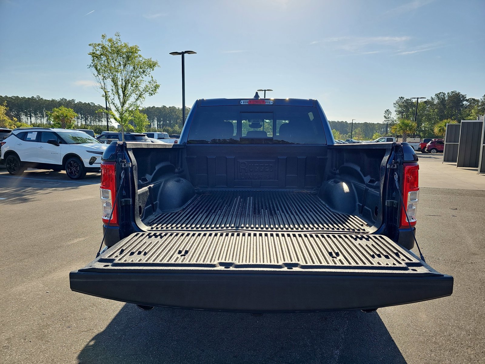 Used 2022 RAM 1500 Big Horn AWD/4WD image 13
