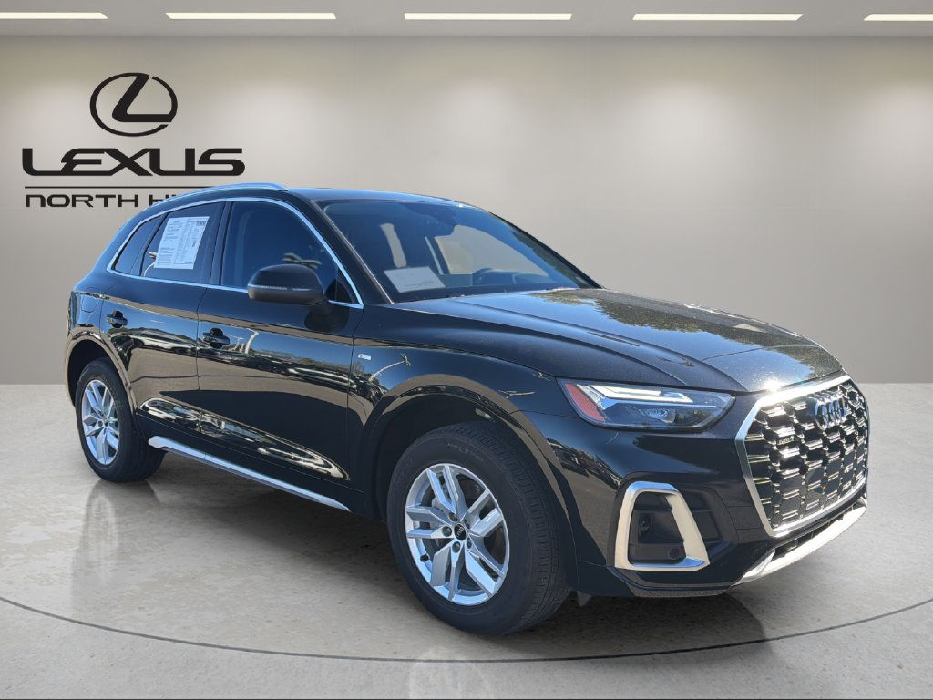Used 2024 Audi Q5 2.0T Premium w/ Convenience Package AWD/4WD image 4