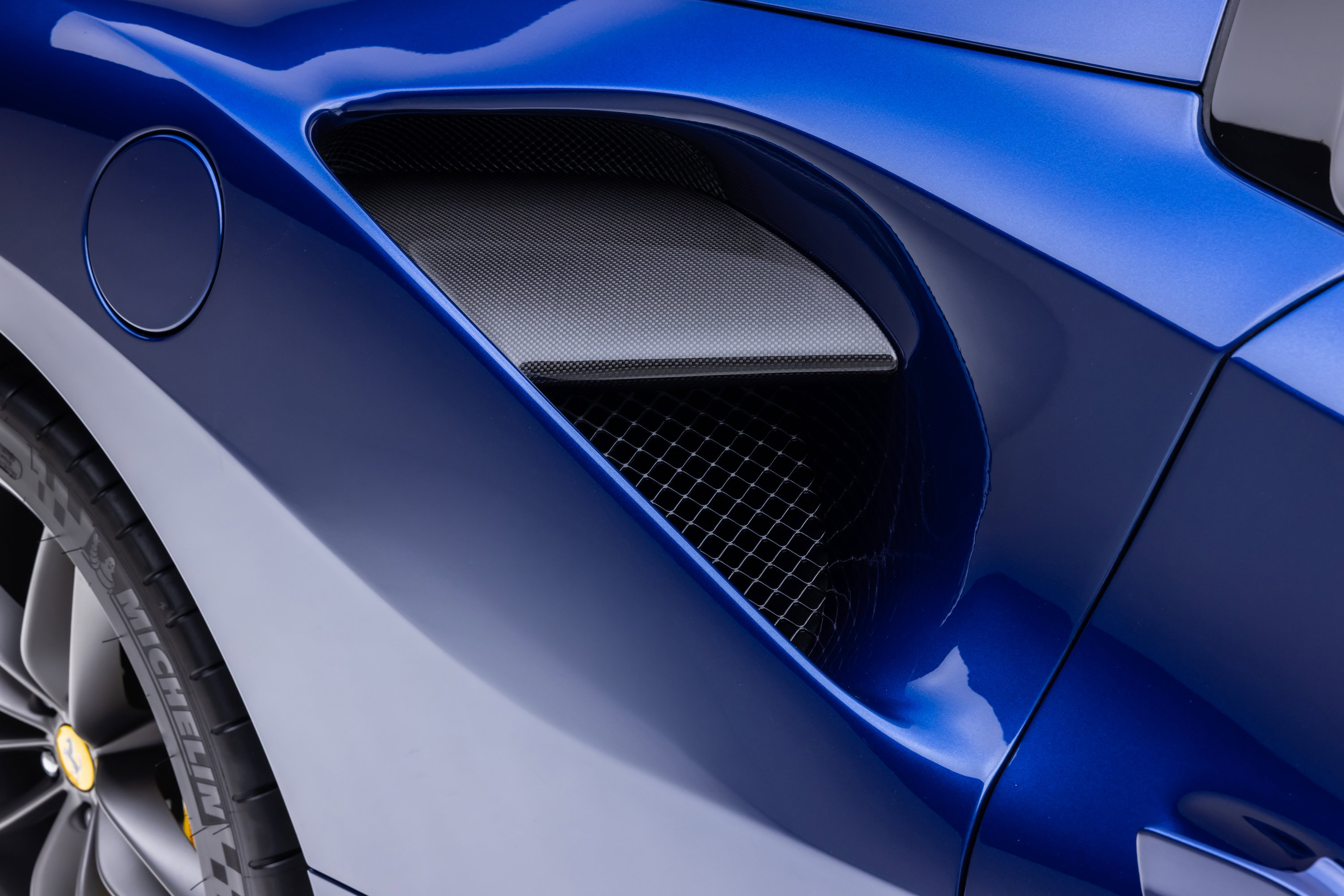 Certified 2017 Ferrari 488 Spider RWD image 35