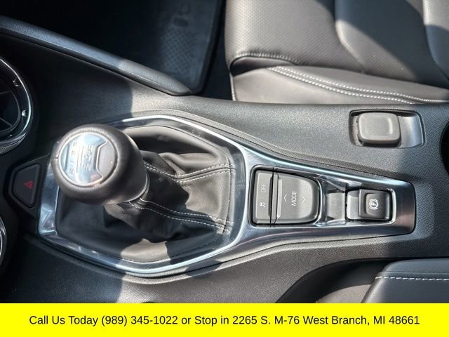 Used 2023 Chevrolet Camaro LT w/ RS Package image 19