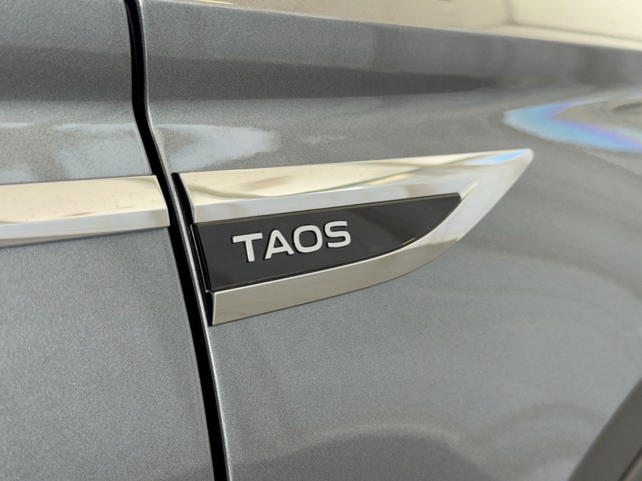 Used 2024 Volkswagen Taos S FWD image 31