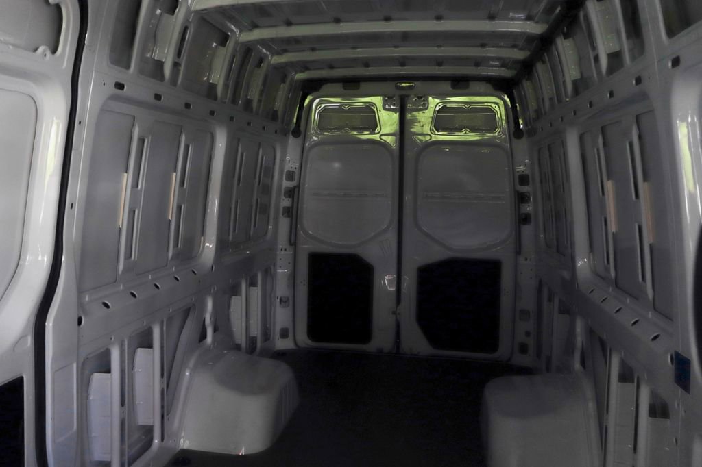 Used 2021 Mercedes-Benz Sprinter 3500 image 30