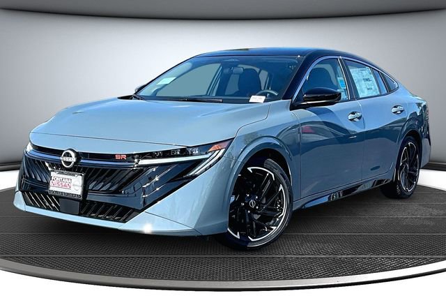 New 2026 Nissan Sentra SR image 2