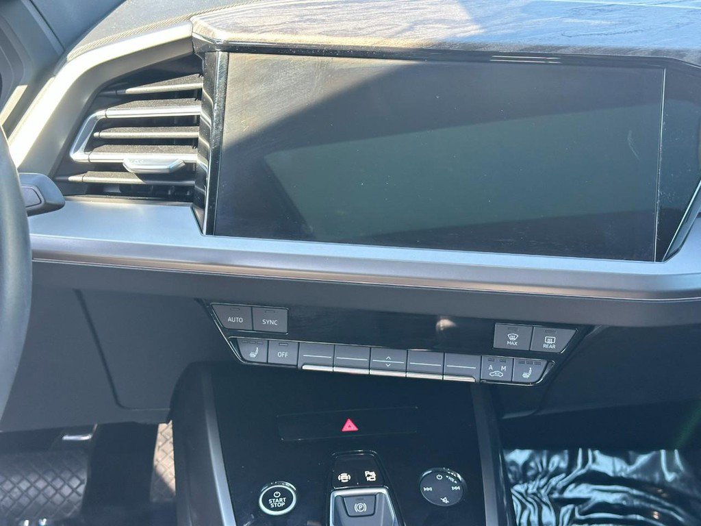 Used 2023 Audi Q4 e-tron Premium image 14