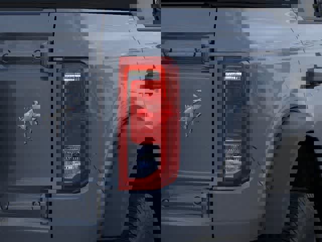 New 2025 Ford Bronco 4-Door image 23