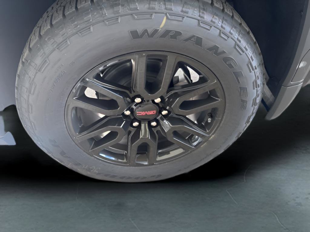 New 2026 GMC Sierra 1500 Elevation image 4