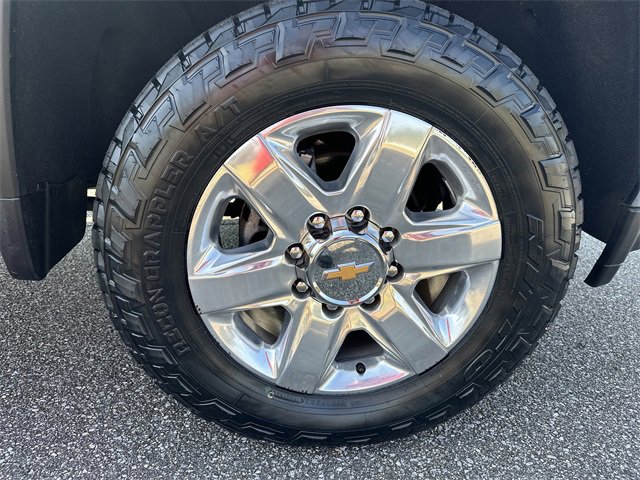 Used 2023 Chevrolet Silverado 2500 LTZ image 14