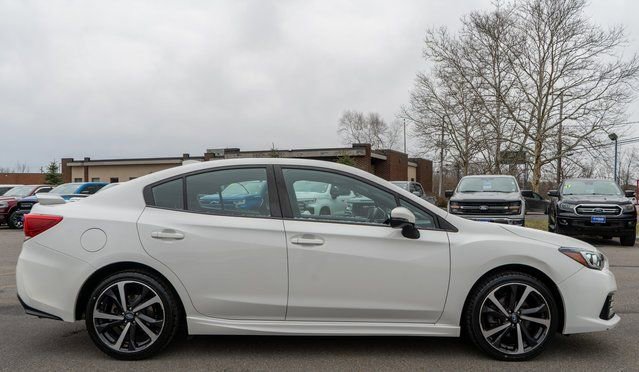 Used 2022 Subaru Impreza 2.0i Sport AWD/4WD image 9