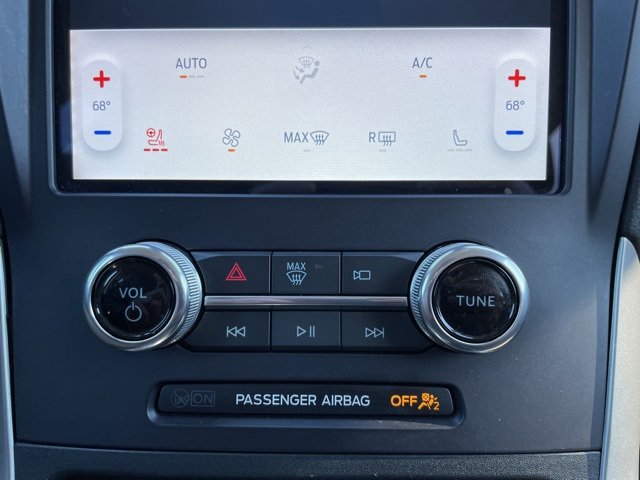 Used 2022 Ford Edge SEL w/ Convenience Package image 29