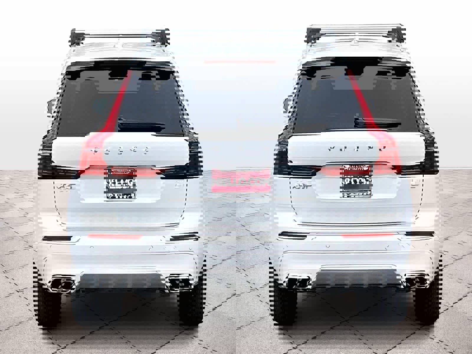 Used 2021 Volvo XC60 T8 Inscription w/ Advanced Package image 6