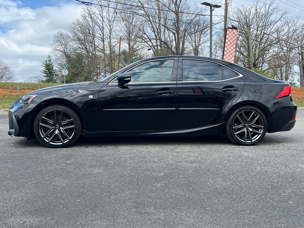 Used 2020 Lexus IS 300 F Sport w/ Blackline Edition image 4