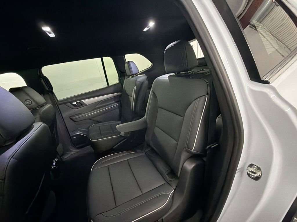 Used 2026 Buick Enclave Preferred w/ LPO, Floor Liner Package FWD image 25