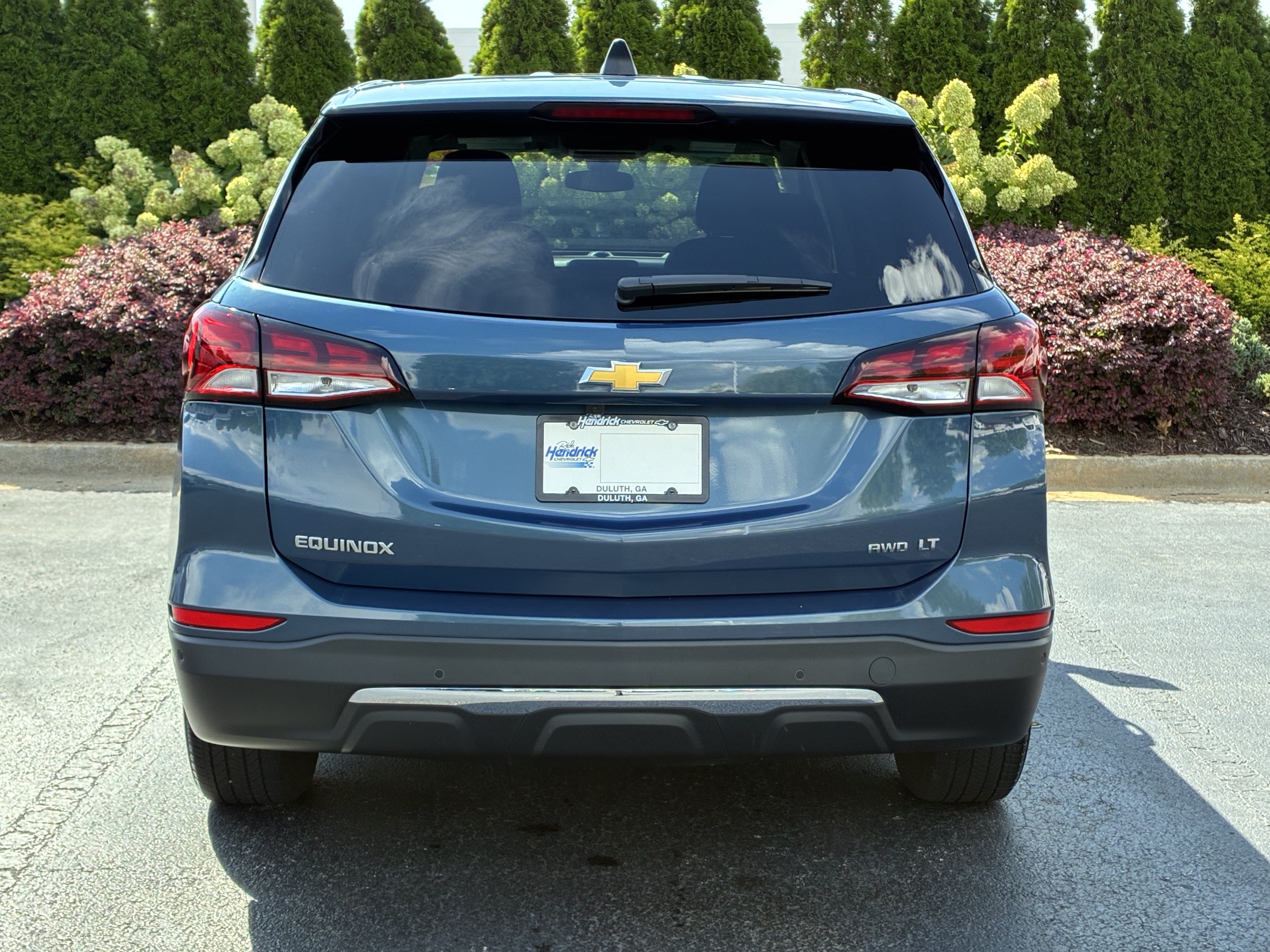 Used 2024 Chevrolet Equinox LT AWD/4WD image 8