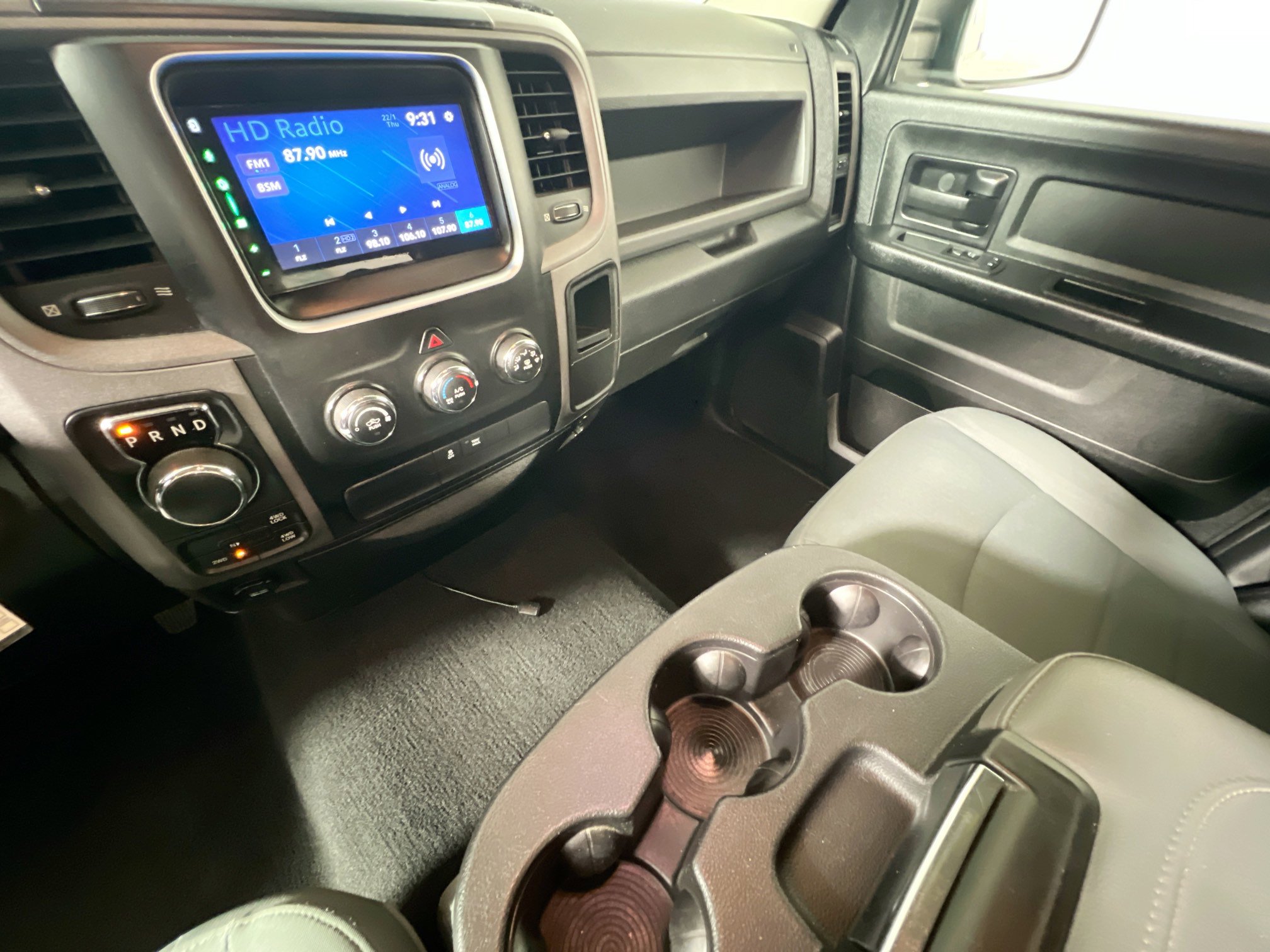 Used 2017 RAM 1500 Express w/ Express Value Package image 25