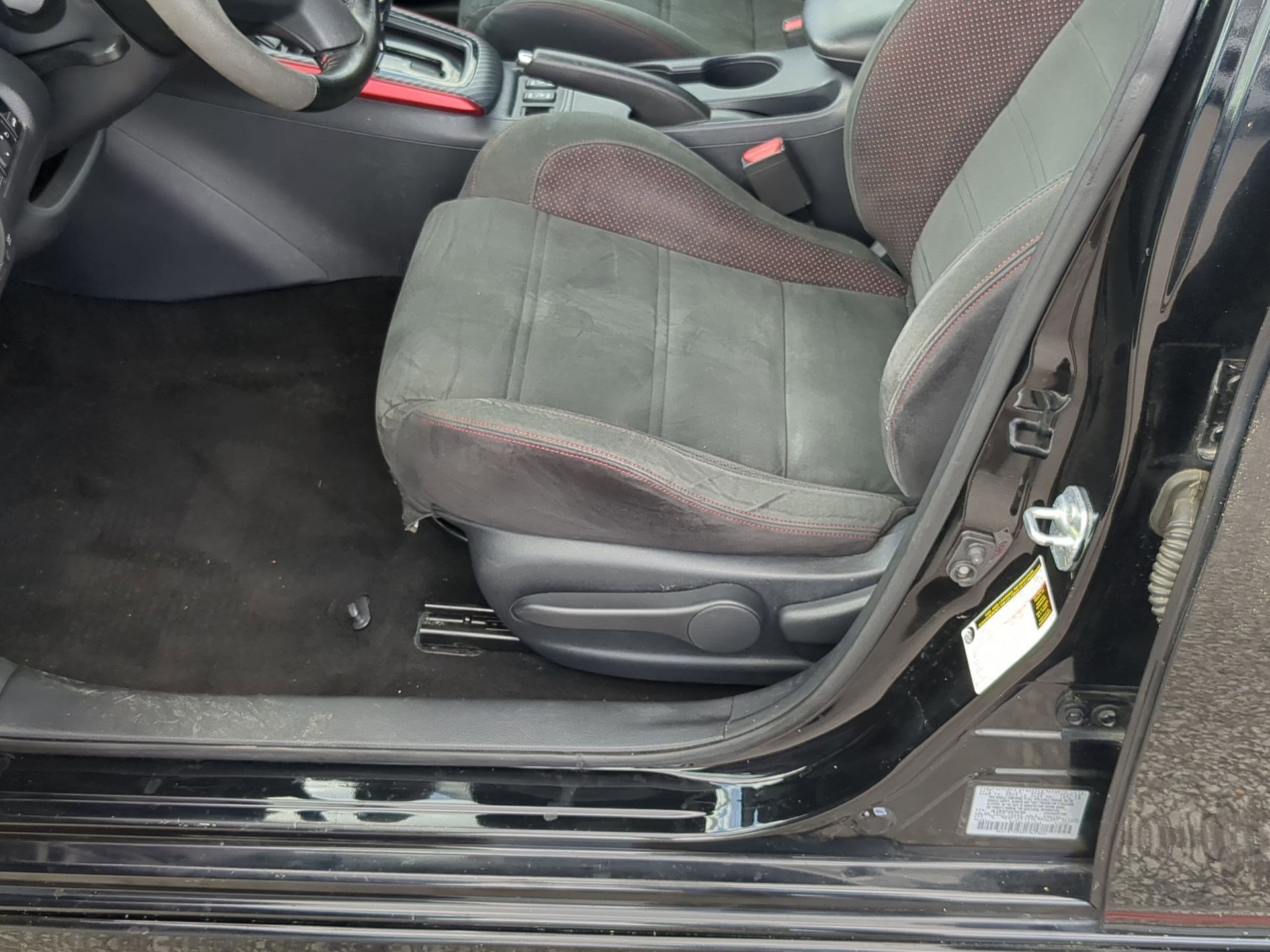 Used 2017 Nissan Sentra NISMO w/ NISMO Premium Package image 12