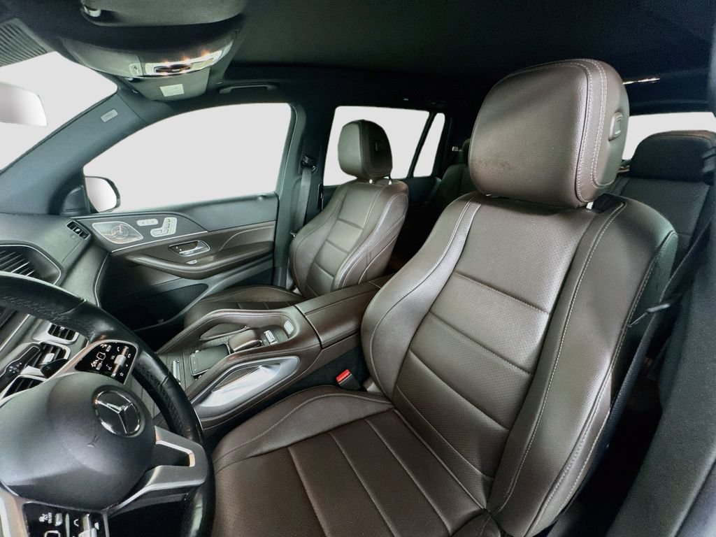 Used 2021 Mercedes-Benz GLS 450 4MATIC image 22
