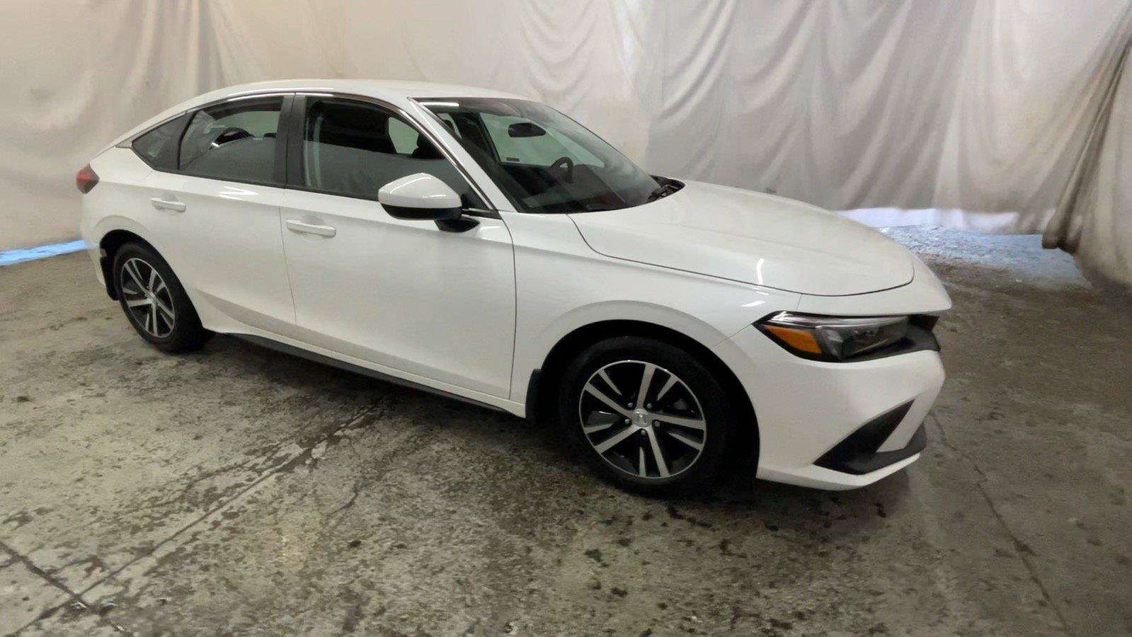 Used 2024 Honda Civic LX image 3