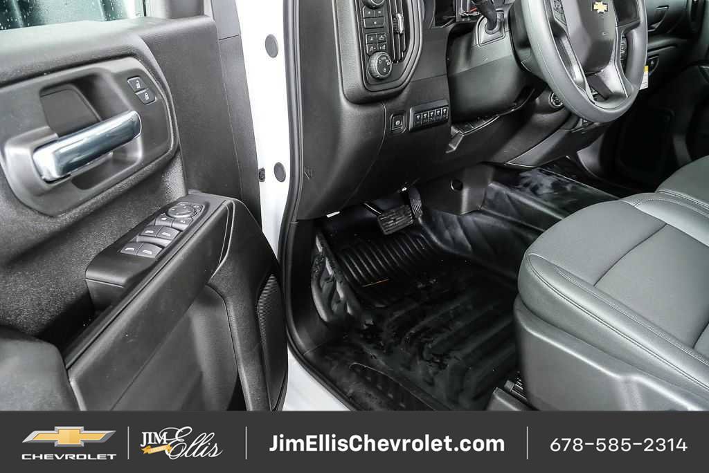 New 2026 Chevrolet Silverado 3500 W/T AWD/4WD image 9