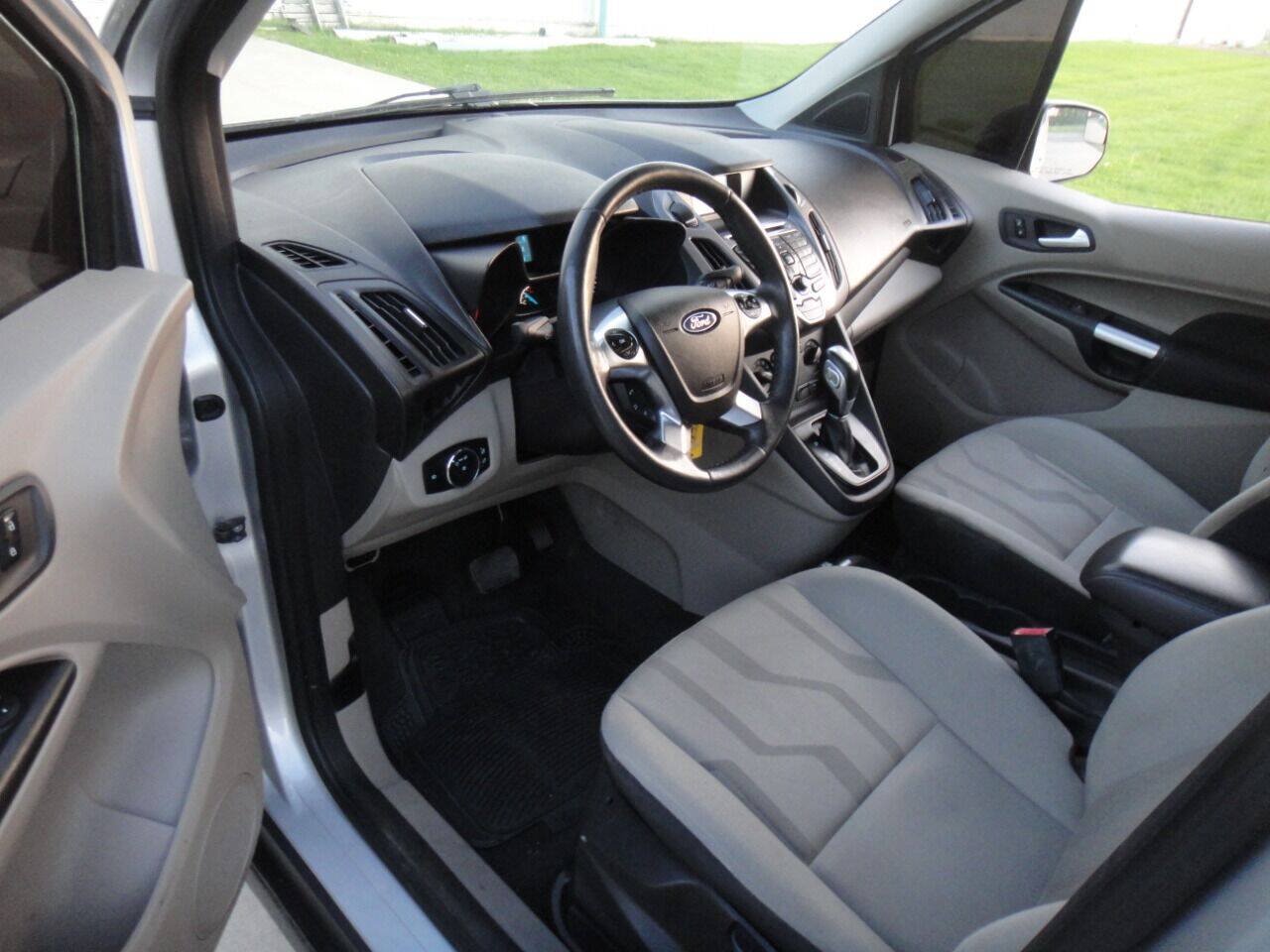 Used 2015 Ford Transit Connect XLT FWD image 15