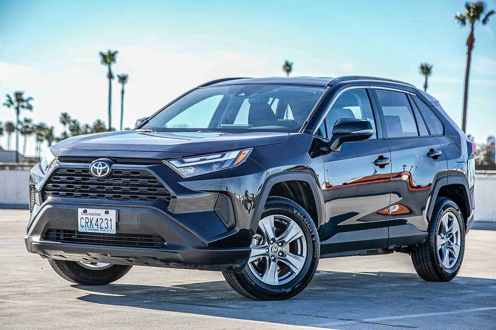 Certified 2025 Toyota RAV4 XLE image 1