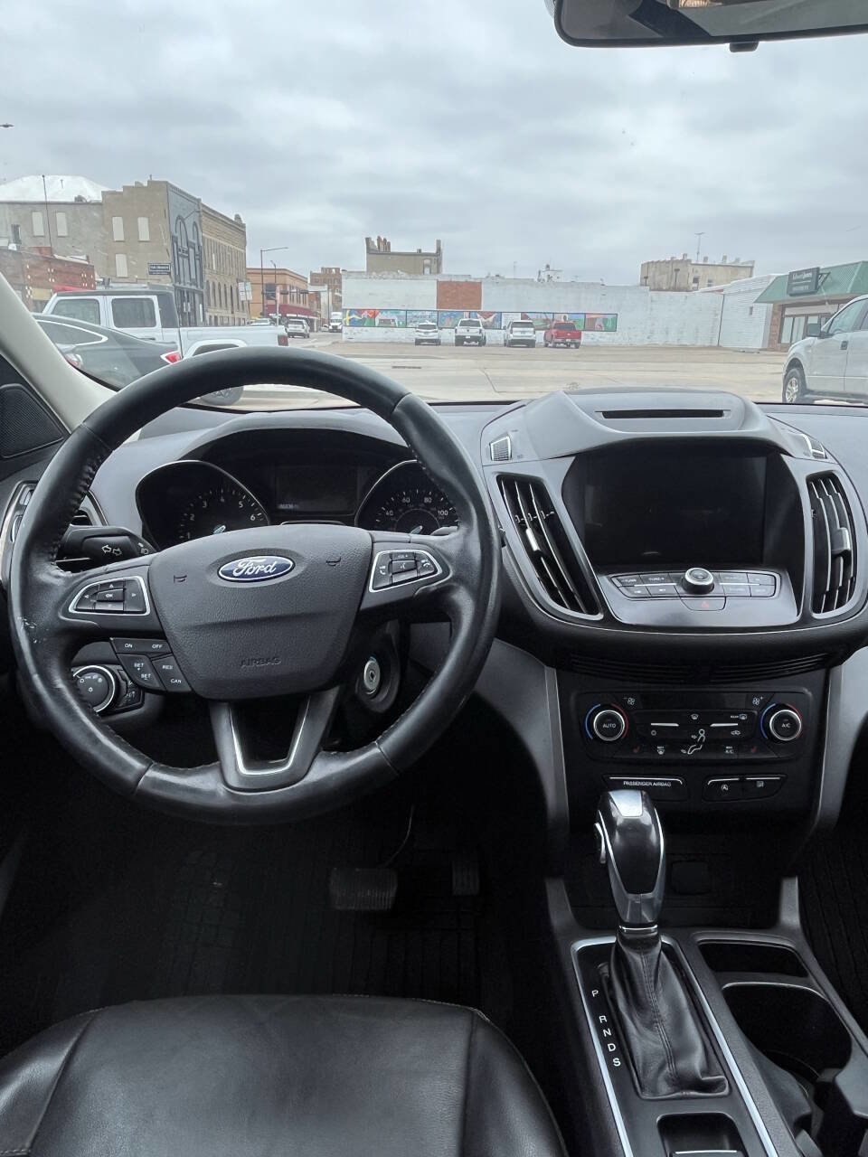 Used 2018 Ford Escape SEL image 17