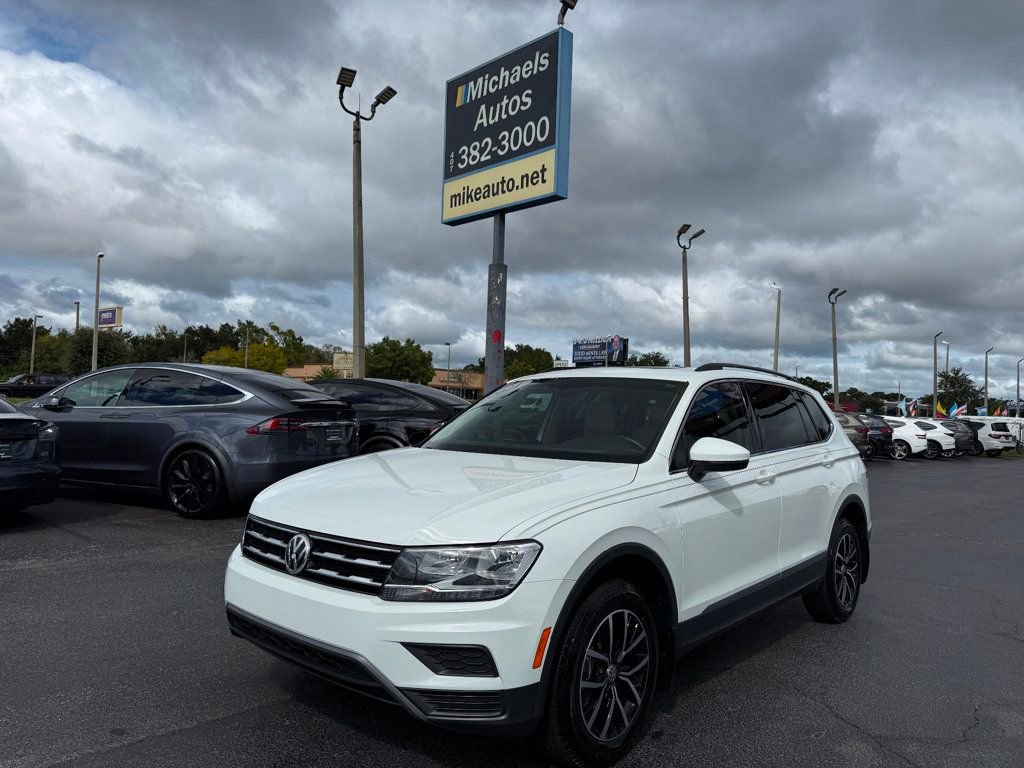Used 2021 Volkswagen Tiguan SE w/ Panoramic Sunroof Package