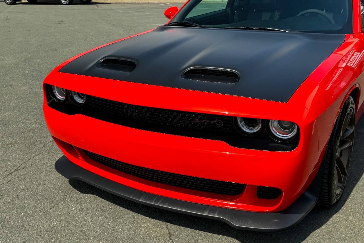 Used 2023 Dodge Challenger SRT Hellcat RWD image 11