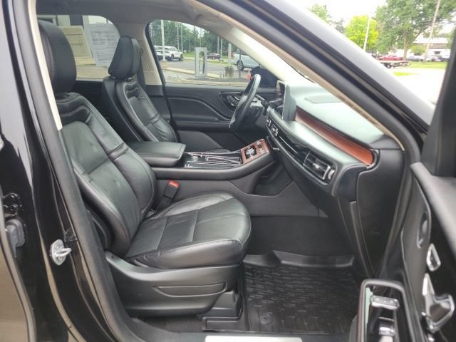 Certified 2023 Lincoln Aviator Reserve w/ Equipment Group 201A AWD/4WD image 29