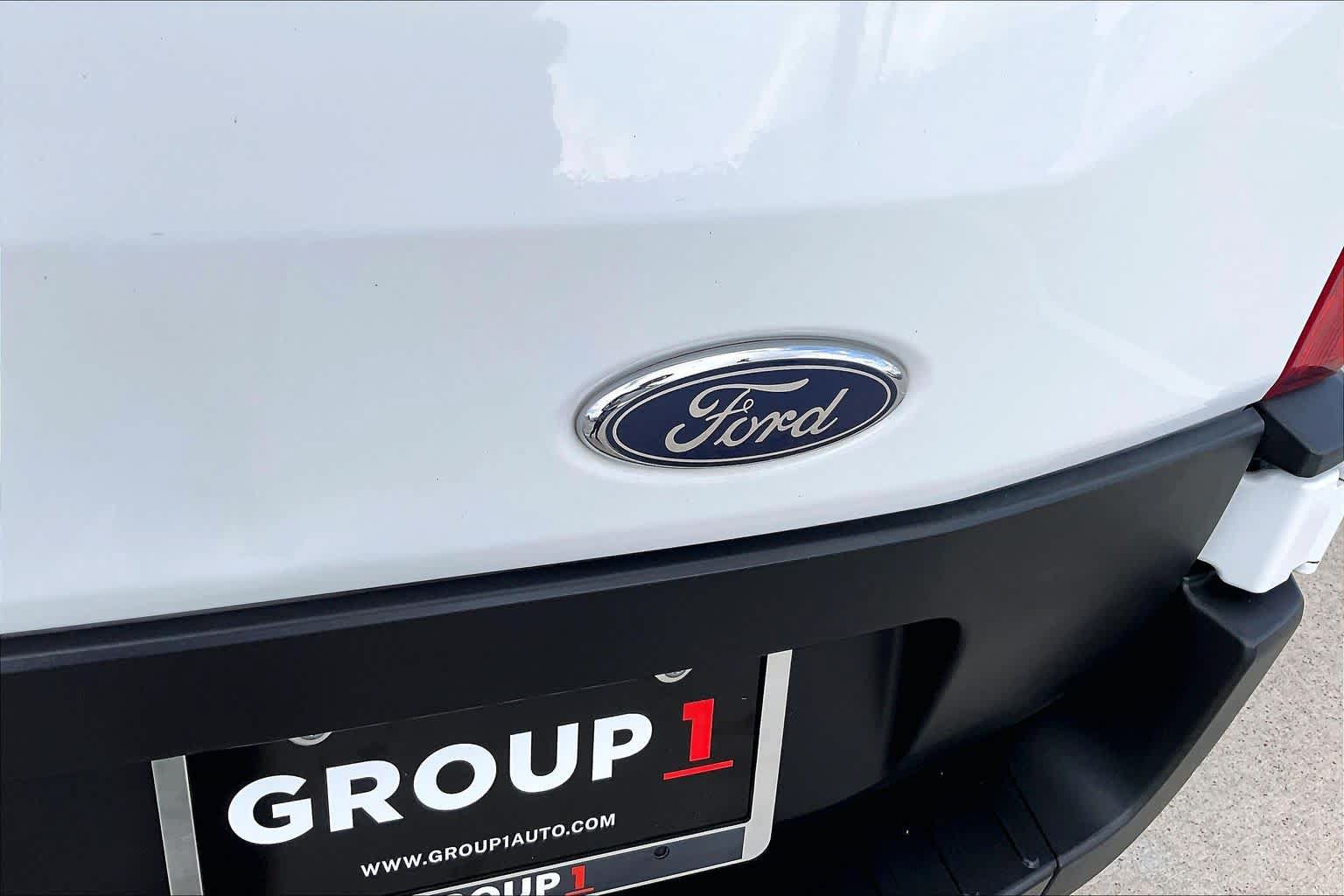 Used 2020 Ford Transit 150 XL RWD image 10
