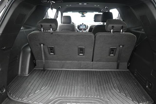 Used 2022 Chevrolet Traverse LT FWD image 20