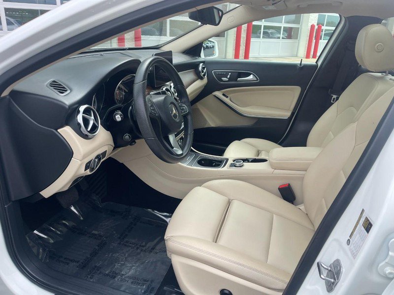 Used 2018 Mercedes-Benz GLA 250 w/ Premium Package image 20