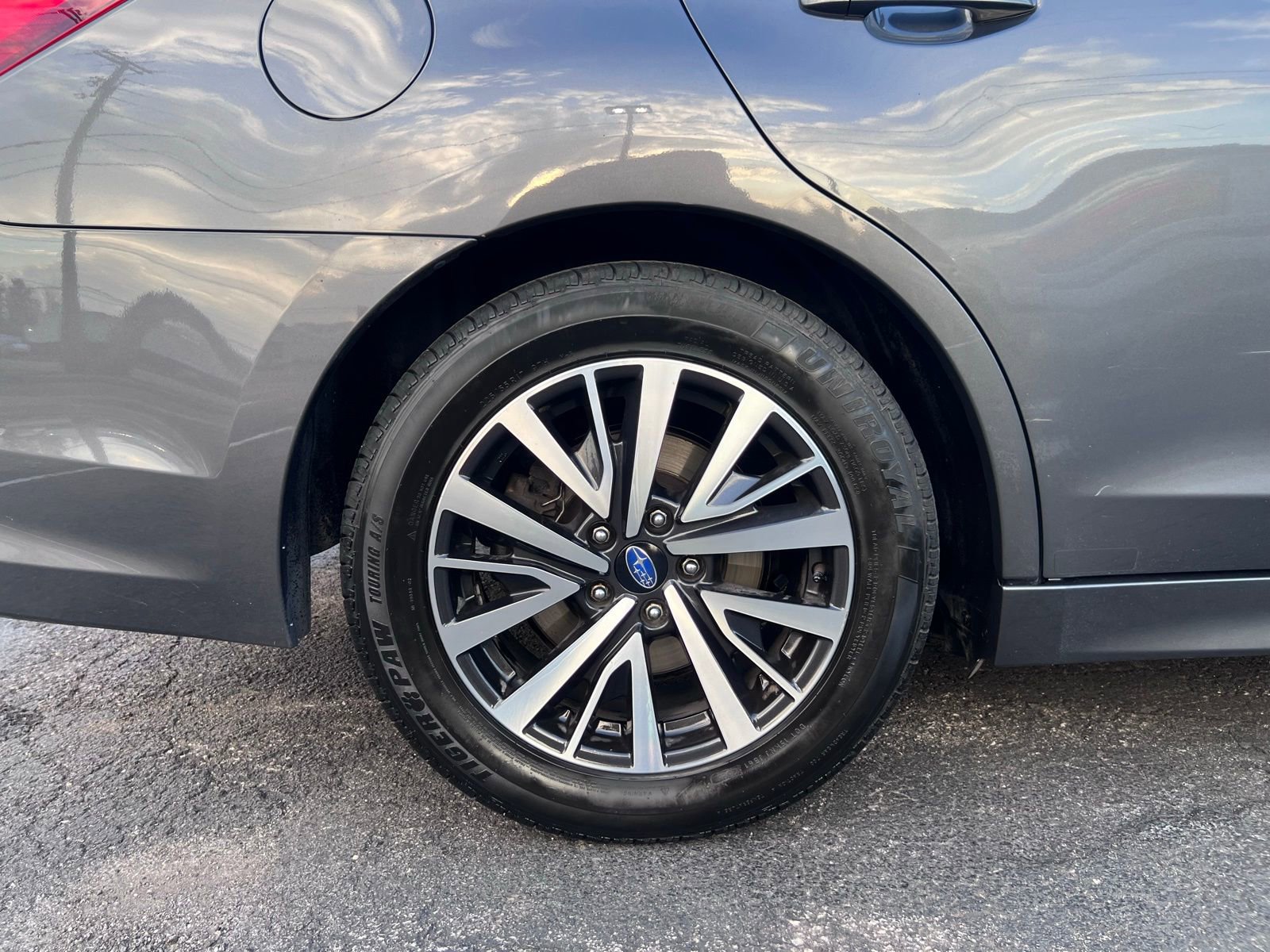 Used 2019 Subaru Legacy 2.5i Premium image 17