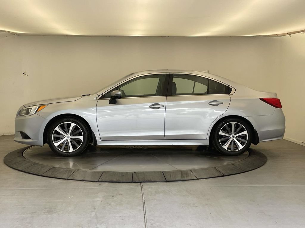 Used 2017 Subaru Legacy 2.5i Limited w/ Cargo Package AWD/4WD image 2