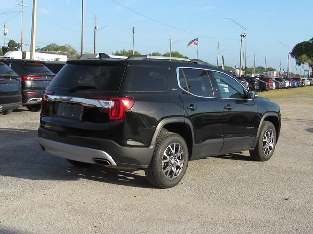 Used 2023 GMC Acadia SLT FWD image 4