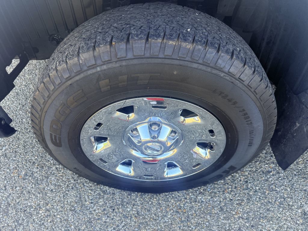 Used 2017 Nissan Titan S image 20