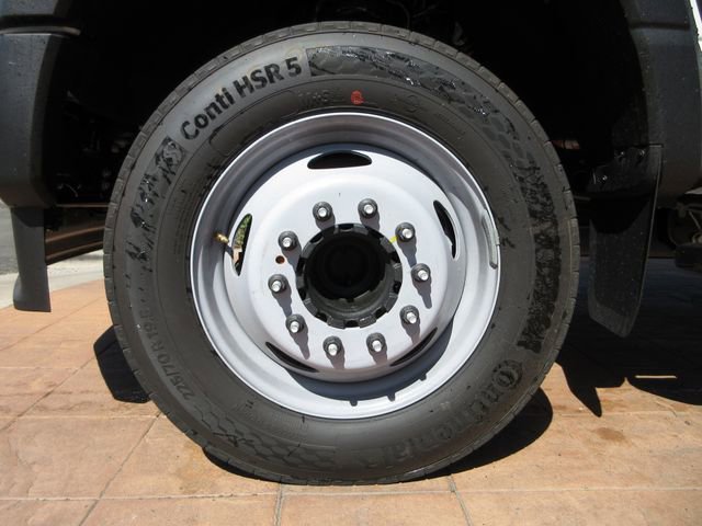 New 2026 Ford F550 2WD Crew Cab Super Duty image 8