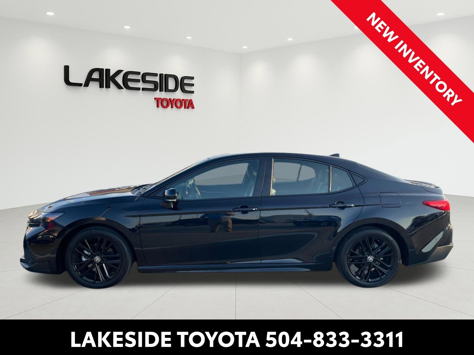 Certified 2025 Toyota Camry SE image 4