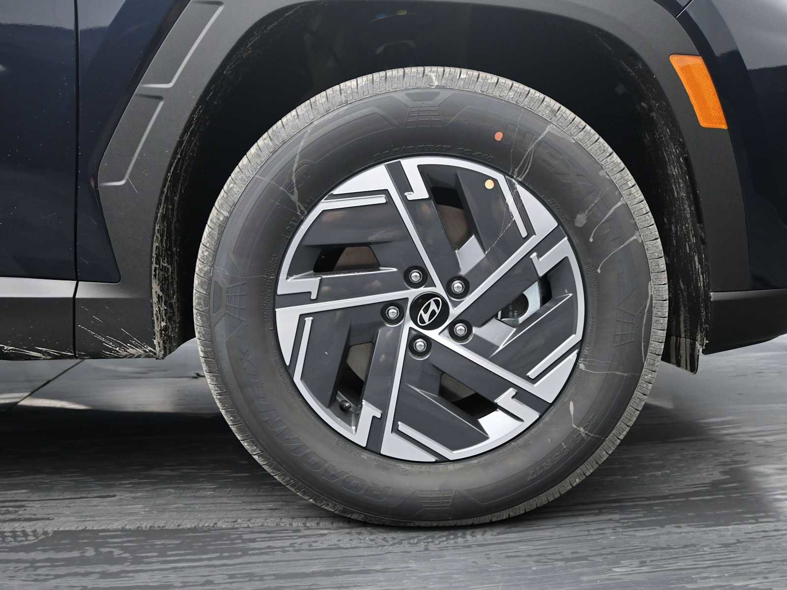 New 2026 Hyundai Tucson Blue SE image 10