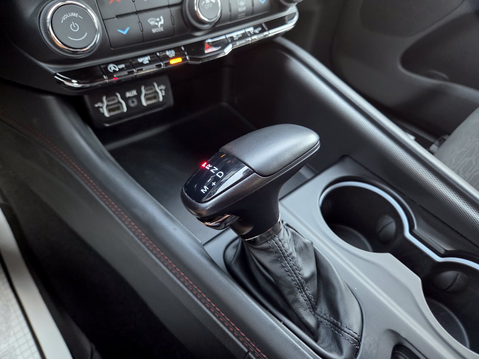 Used 2026 Dodge Durango GT AWD/4WD image 38